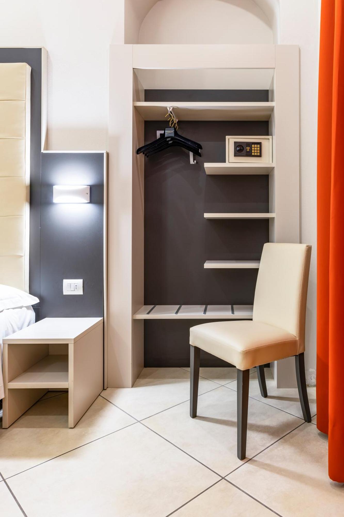 Hotel Demo' Мілан Екстер'єр фото